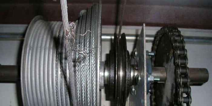 overhead garage door cable repair in Milton